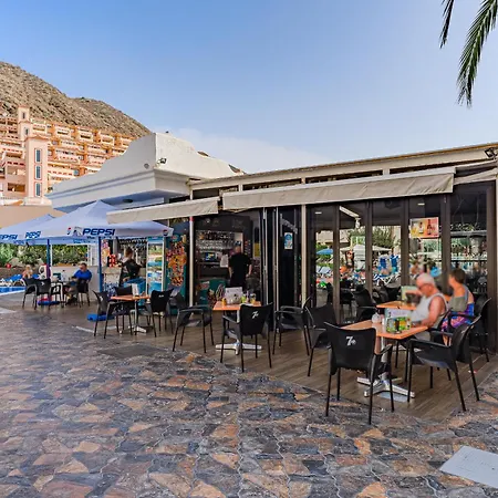 Apartamento Wonderful 2 Bedroom Communal Heated Pool *