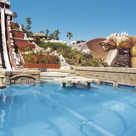 Wonderful 2 Bedroom Communal Heated Pool Apartamento *