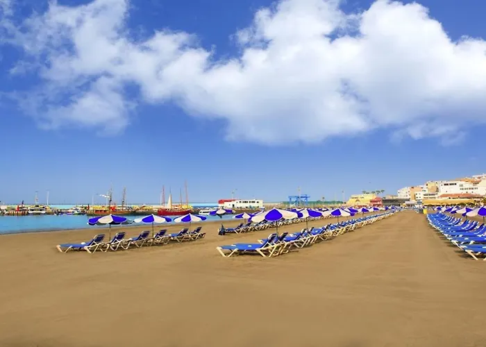 Apartamento Wonderful 2 Bedroom Communal Heated Pool