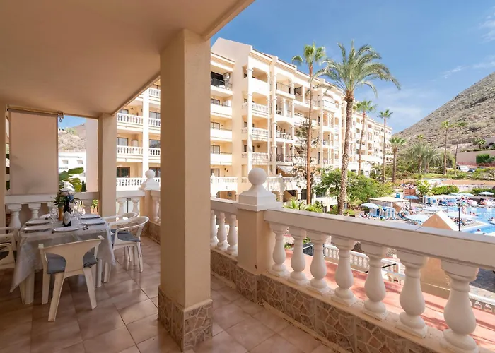 Wonderful 2 Bedroom Communal Heated Pool 아파트 로스크리스티아노스