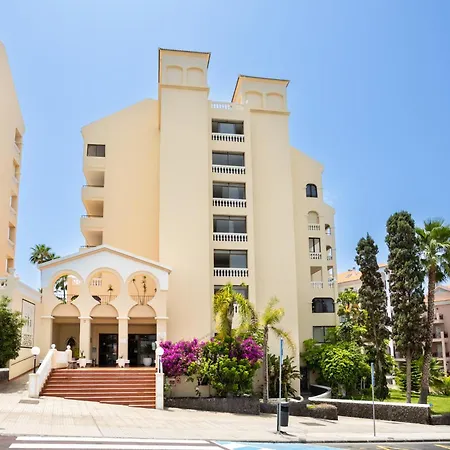 Wonderful 2 Bedroom Communal Heated Pool Appartement *
